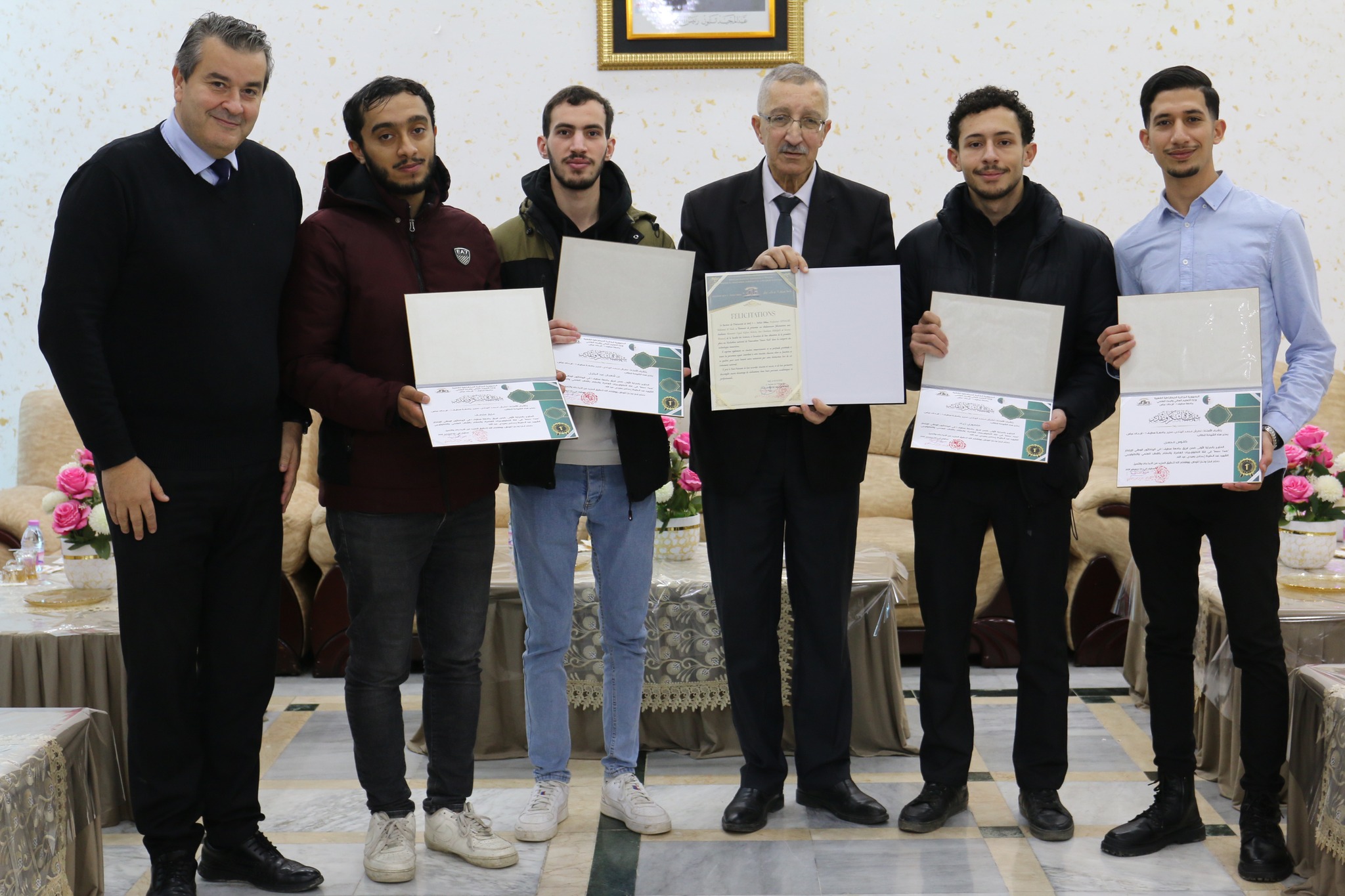 جامعة سطيف 1- فرحات عباس: استقبال طلبة المتفوقين في الهاكاثون الوطني للابتكار "Innov Tech"