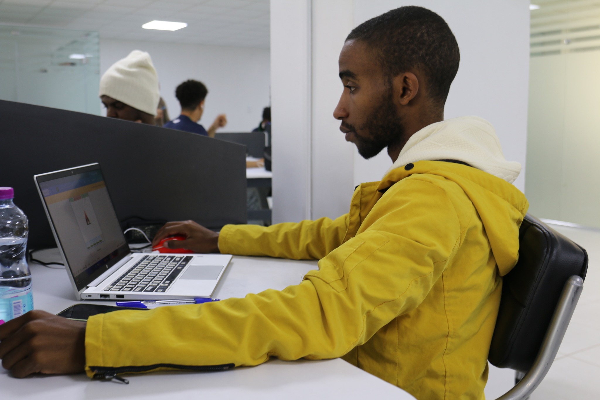 571401903 670126739499808 6117539236081560176 n