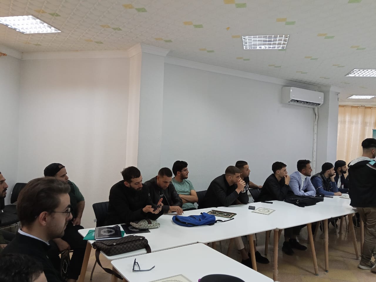 578588638 676792622166553 5015421560573140938 n