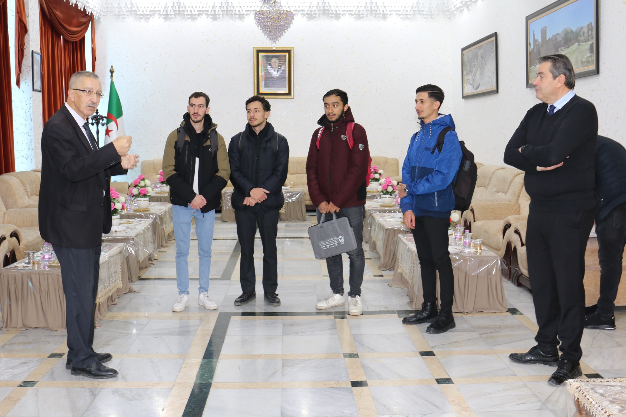 594037000 698431740002641 6065199954336766942 n