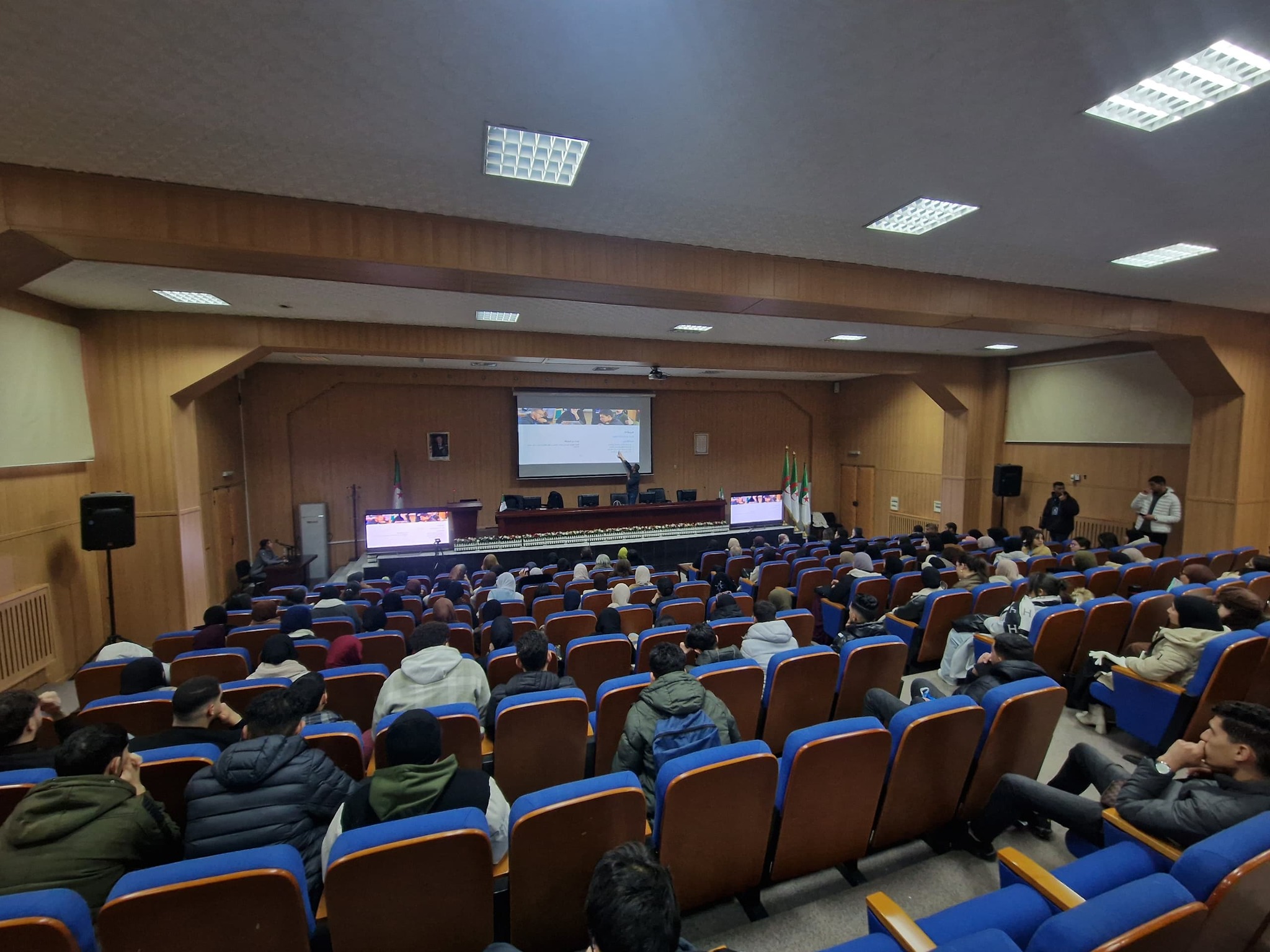 جامعة سطيف 1 - فرحات عباس: انطلاق حملة تحسيسية حول القرار 1275