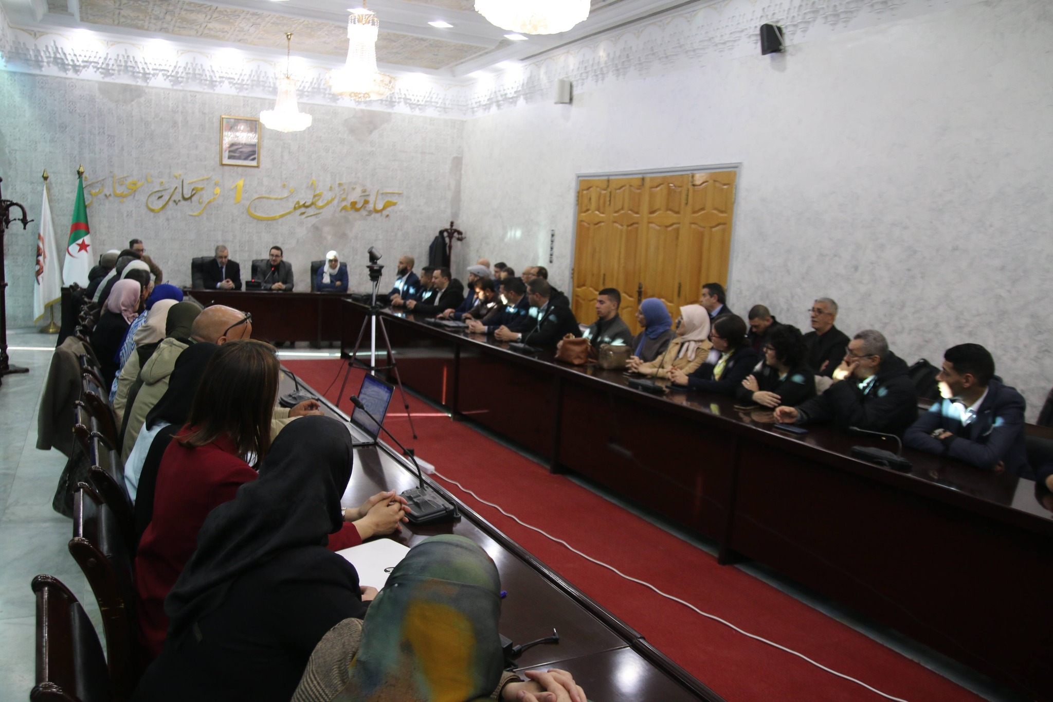 667006399 794555197056961 4043478485688677747 n